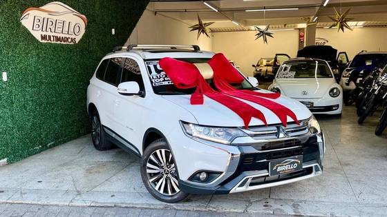 MITSUBISHI OUTLANDER 2.0 MIVEC GASOLINA HPE AUTOMÁTICO